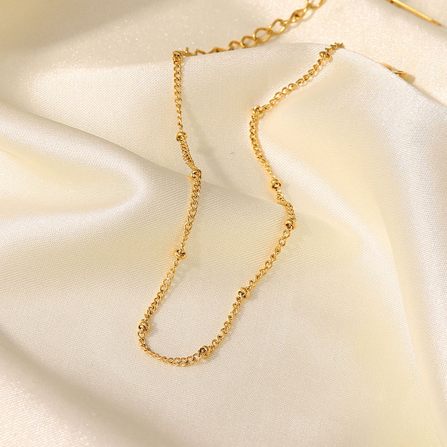 Golden Glows Anklet