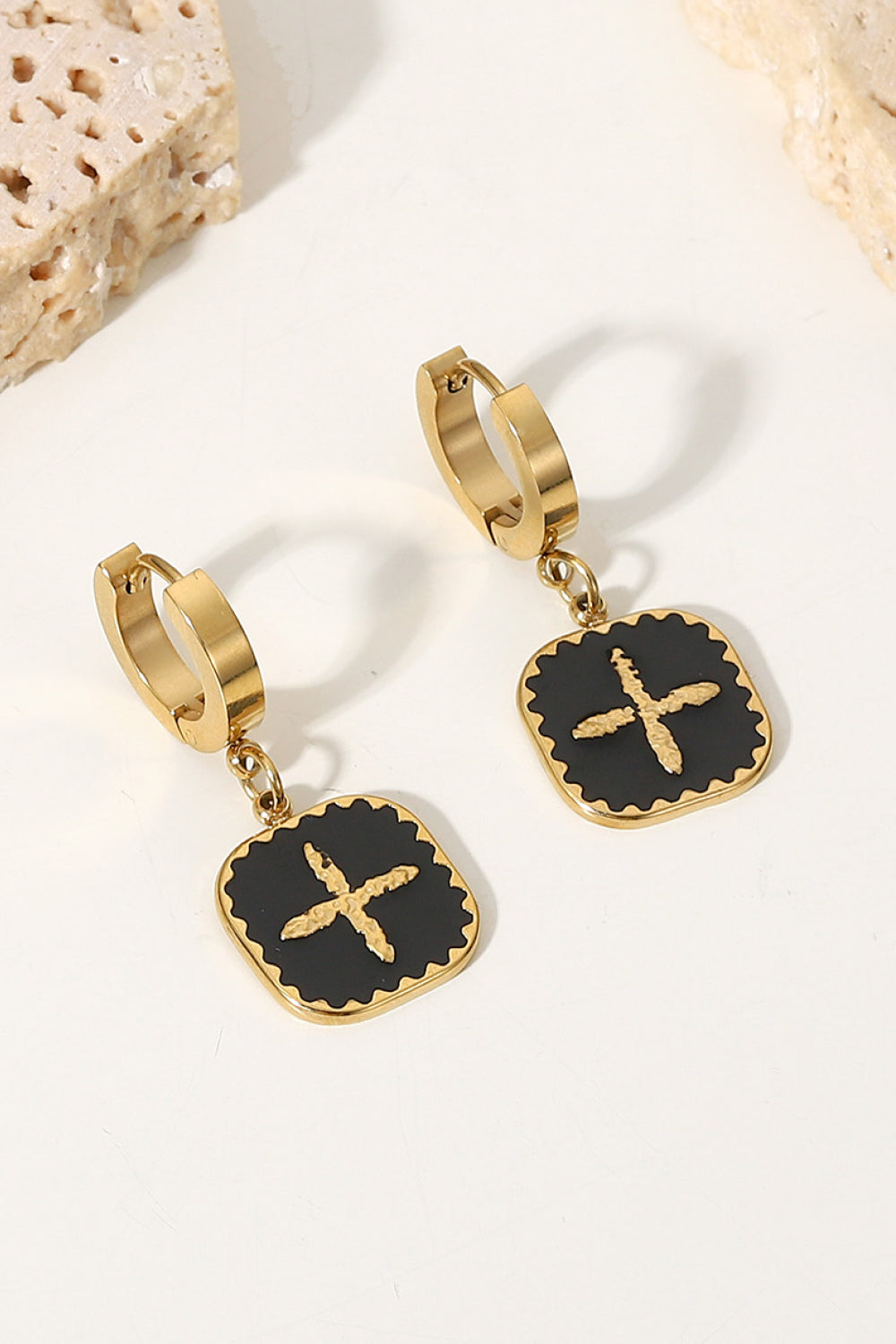 Purr Drop Studs